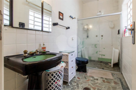 Casa Térrea à venda com 3 quartos, sendo 1 suíte, em Planalto Paulista, São Paulo, SP