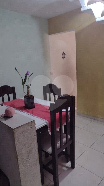 Sobrado à venda com 2 quartos em Cidade Tiradentes, São Paulo, SP