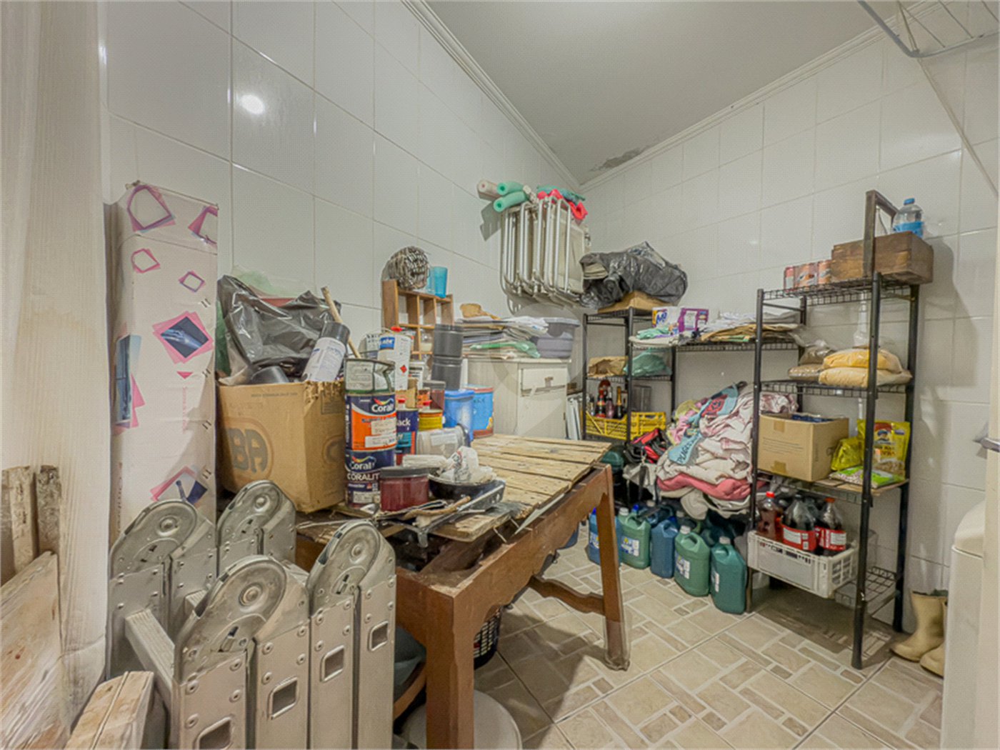 Casa à venda com 3 quartos, sendo 2 suítes,  em Jardim da Saúde, São Paulo, SP