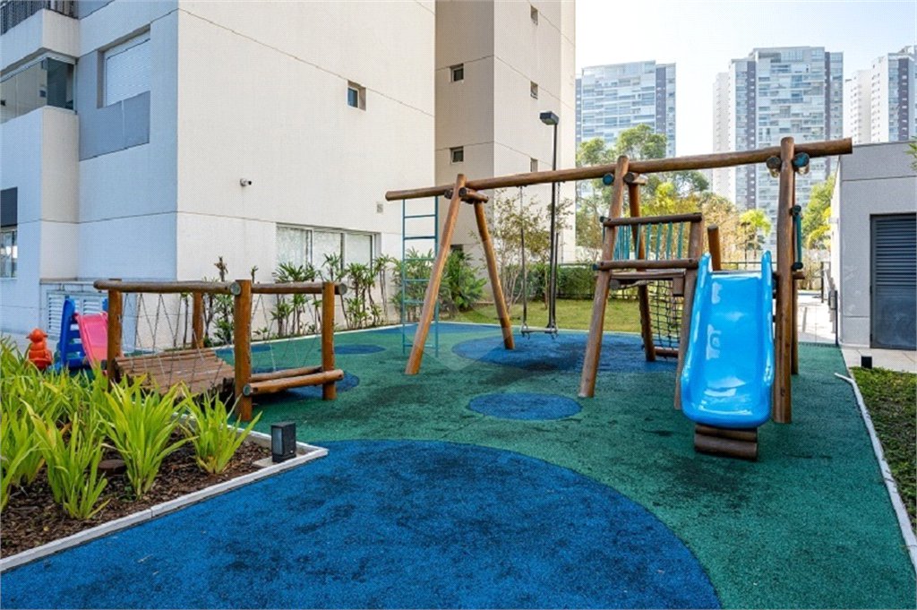 Apartamento à venda com 3 suítes em Jardim Caboré, São Paulo, SP