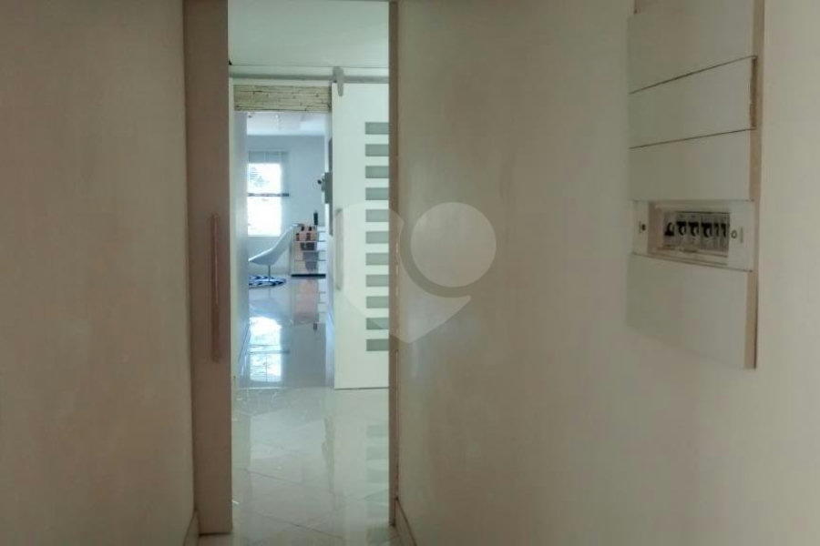 Sobrado à venda com 4 suítes em Tremembé, São Paulo, SP