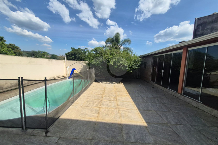 Casa à venda com 4 quartos, sendo 1 suíte, em Chácara Arantes, Mairiporã, SP