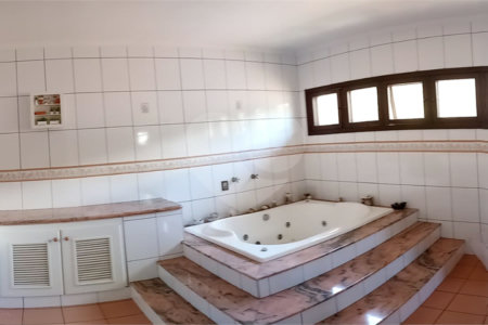 Casa à venda ou para alugar com 5 suítes no condomínio Vilage Zuleika Jabour, Salto - SP