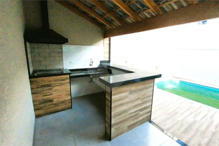 Casa à venda ou para alugar com 3 quartos, sendo 1 suíte, em Jardim Paulista, Atibaia, SP