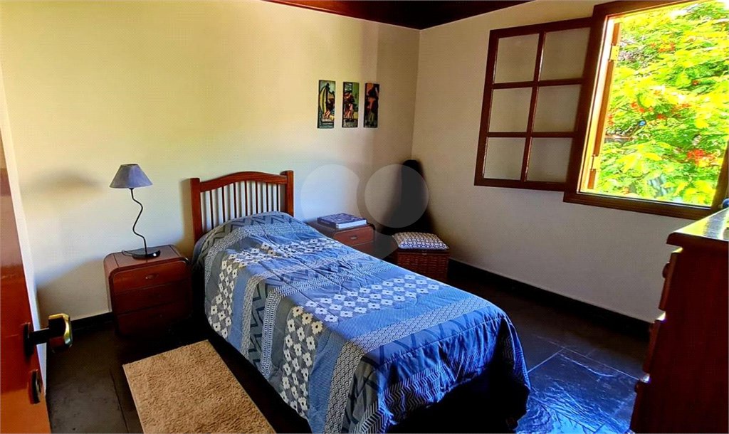 Casa à venda com 4 quartos, sendo 2 suítes, no condomínio Santo Antonio I, Itu - SP