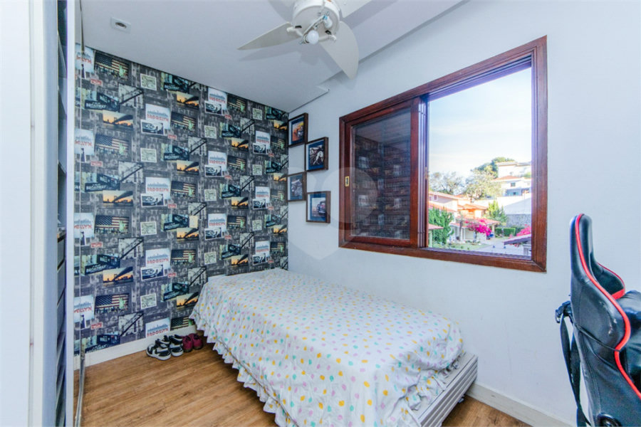 Casa à venda ou para alugar com 4 quartos, sendo 3 suítes,  no condomínio Da Serra, São Paulo - SP