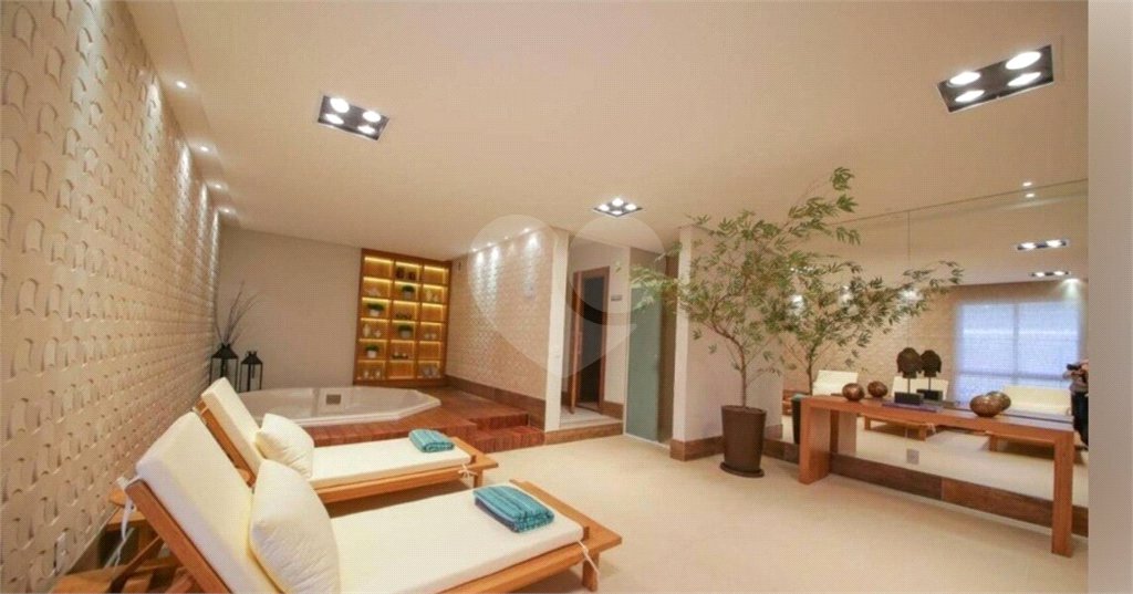 Apartamento à venda com 3 quartos, sendo 1 suíte,  em Tatuapé, São Paulo, SP