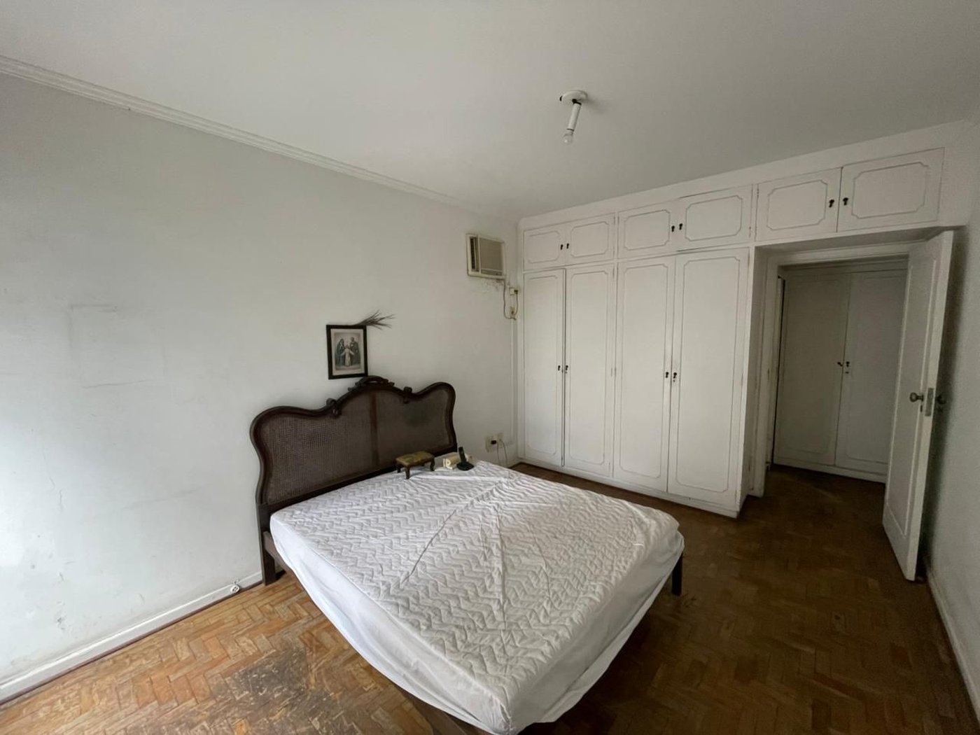Apartamento com 3 dormitórios à venda, 224 m² por R$ 900.000,00 - Gonzaga - Santos/SP