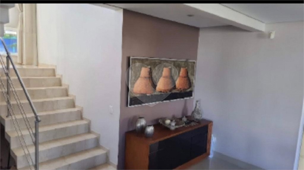 Sobrado à venda com 6 suítes em Vila Santista, Atibaia, SP