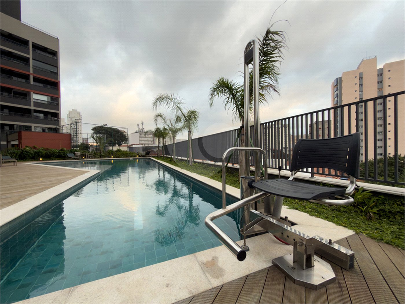 Apartamento à venda ou para alugar com 1 quarto em Vila Pompéia, São Paulo, SP