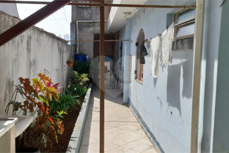 Sobrado à venda com 6 quartos, sendo 3 suítes, em Vila Divina Pastora, São Paulo, SP