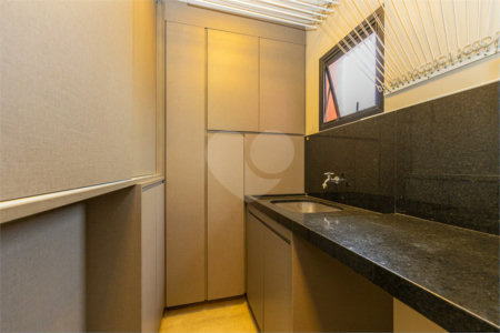 Apartamento à venda com 3 quartos, sendo 1 suíte, em Chácara Santo Antônio, São Paulo, SP