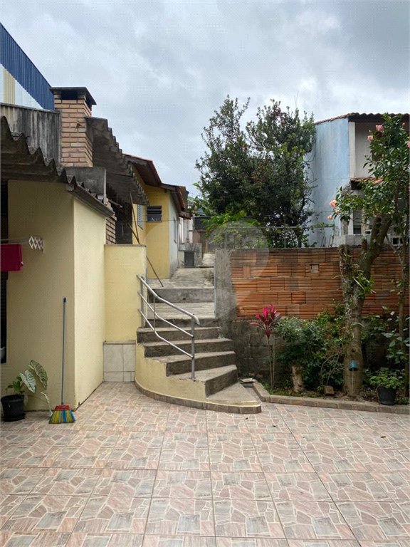 Casa à venda com 2 quartos, sendo 1 suíte,  em Vila Nova Bonsucesso, Guarulhos, SP