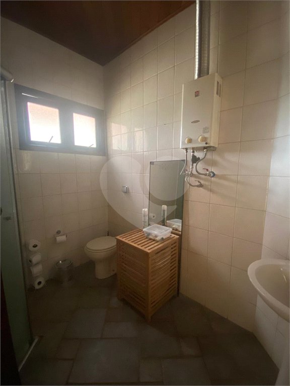 Casa à venda com 4 suítes no condomínio Vale da Santa Fé, Vinhedo - SP