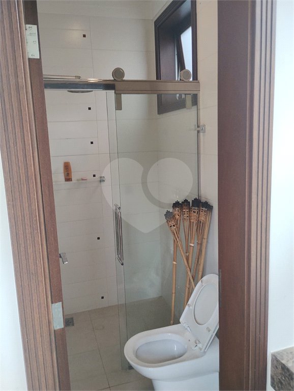 Casa à venda com 5 quartos, sendo 4 suítes, no condomínio Santa Teresa, Jundiaí - SP