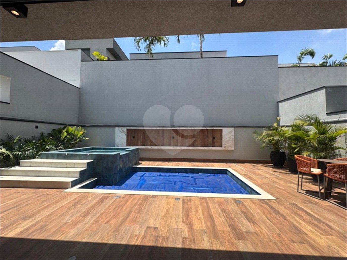 Casa à venda com 4 suítes no condomínio Residencial Duas Marias, Indaiatuba - SP