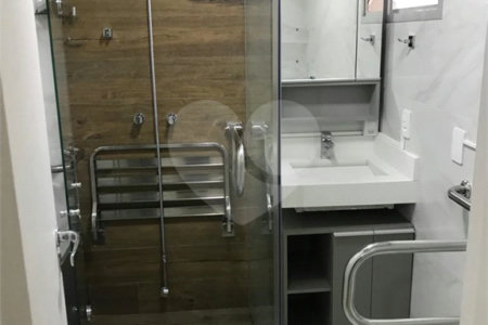 Apartamento à venda com 3 quartos, sendo 1 suíte, em Vila Andrade, São Paulo, SP