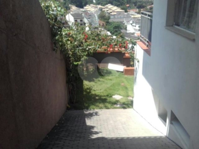 Sobrado à venda com 4 suítes em Tremembé, São Paulo, SP