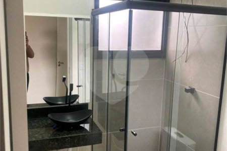 Casa Térrea à venda com 2 suítes em Jardim Santo Antônio, Atibaia, SP