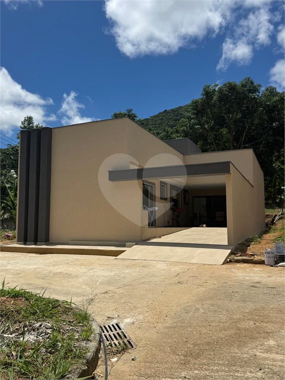 Duplex à venda com 2 quartos, sendo 1 suíte, em Campo Grande, Rio de Janeiro, RJ