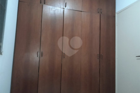 Sobrado à venda com 3 quartos, sendo 1 suíte,  em Jardim Promissão, São Paulo, SP