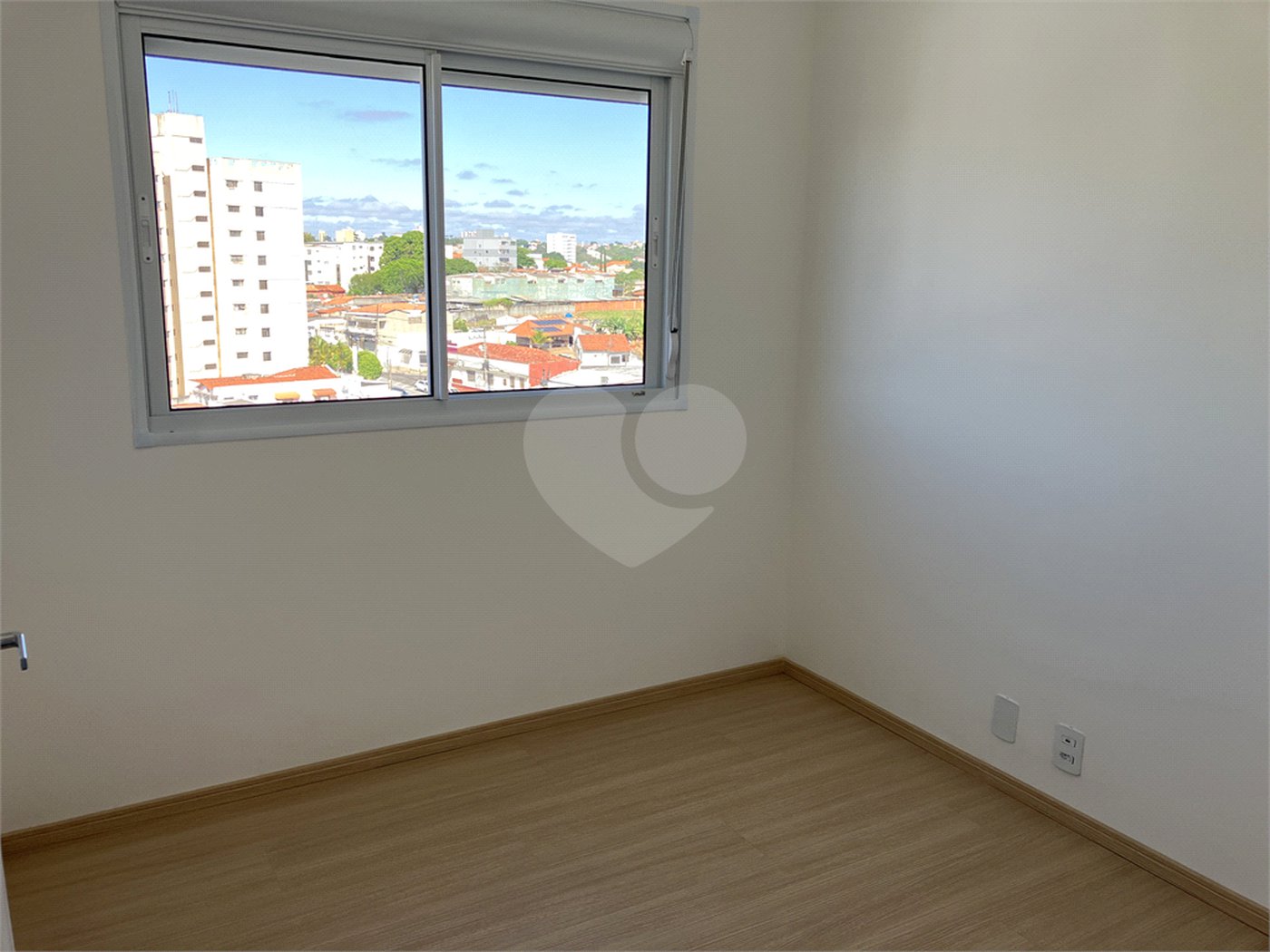 Apartamento à venda com 3 quartos em Jardim Santa Rosália, Sorocaba, SP