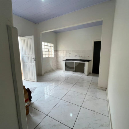 Casa à venda com 2 quartos no Centro, Itapetininga, SP