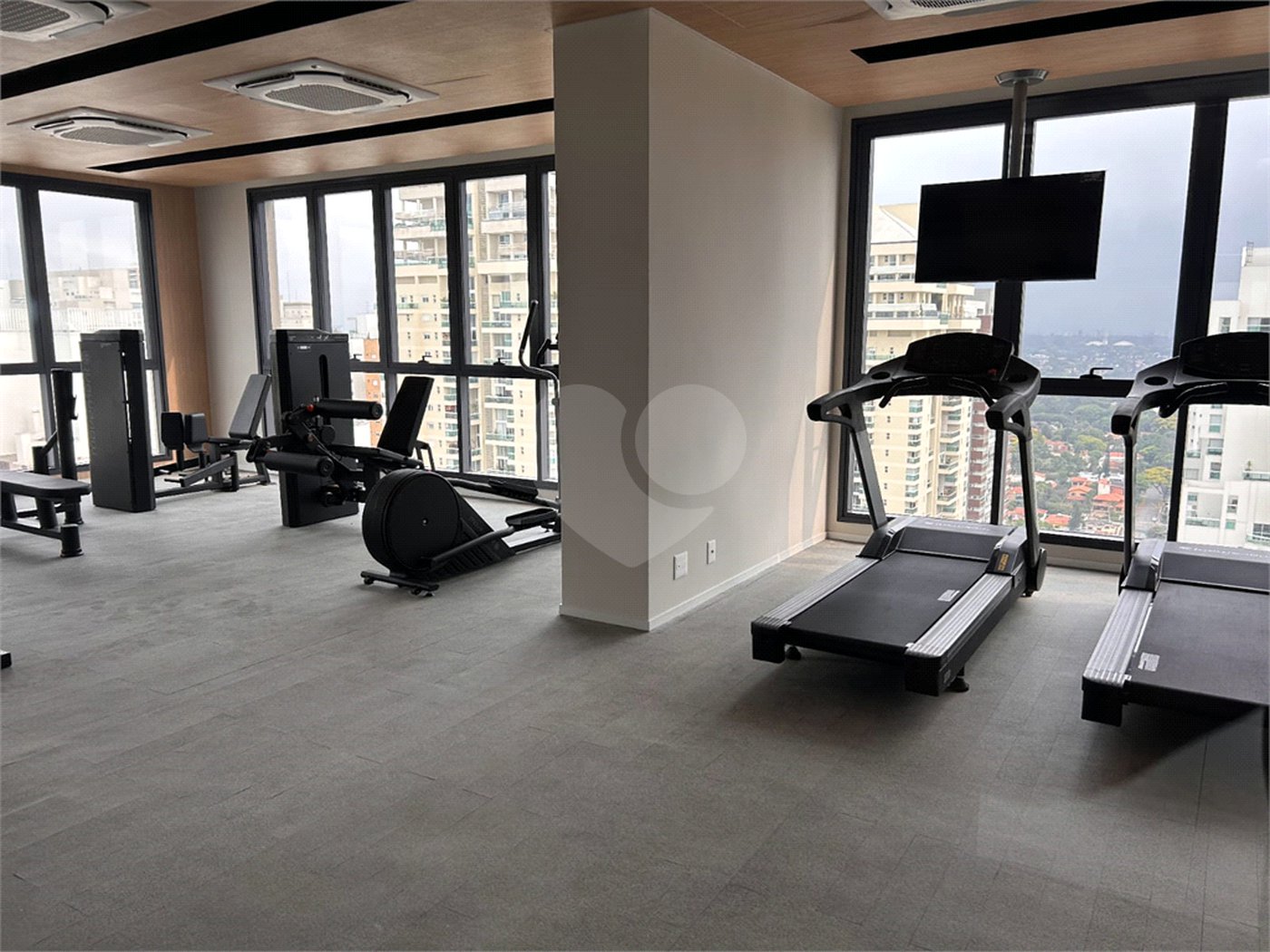 Apartamento à venda com 2 suítes em Campo Belo, São Paulo, SP