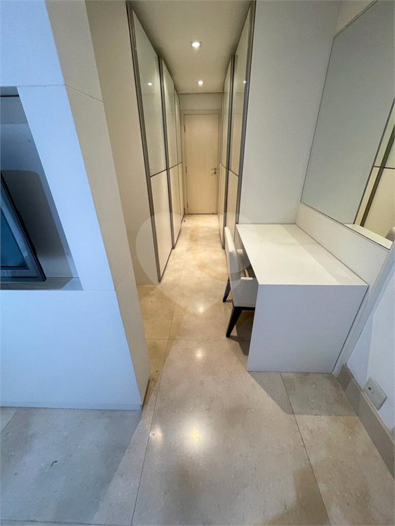 Apartamento à venda ou para alugar com 2 quartos, sendo 1 suíte, em Parque do Morumbi, São Paulo, SP