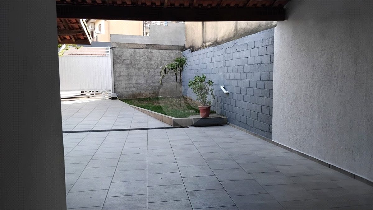 Casa à venda com 3 quartos, sendo 1 suíte, em Parque Ouro Fino, Sorocaba, SP