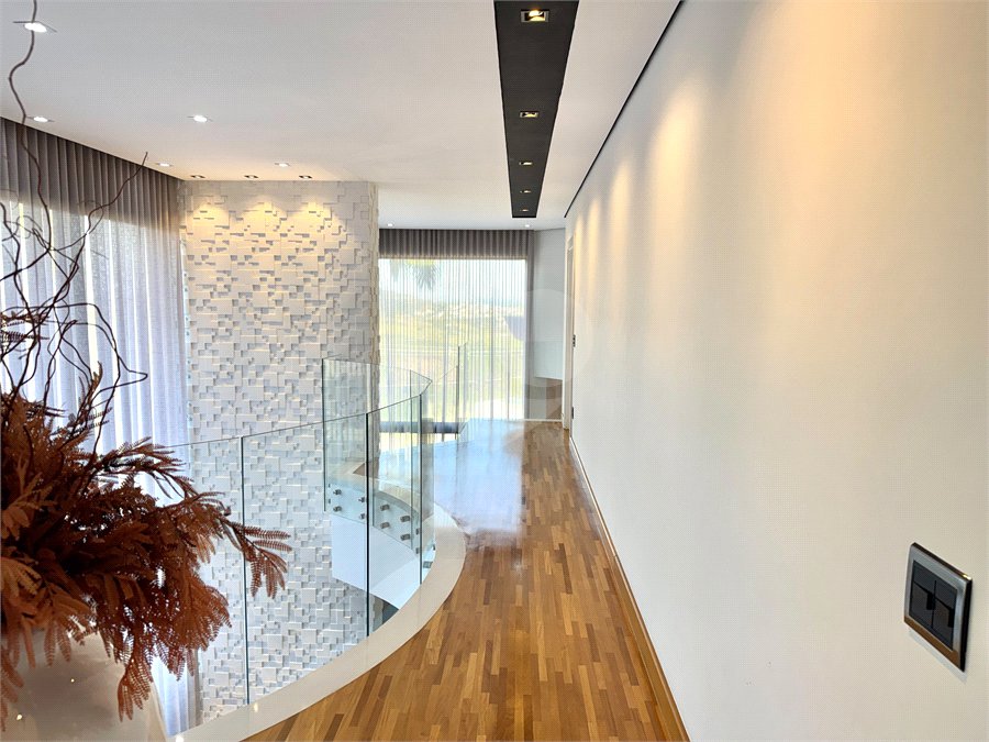 Casa à venda ou para alugar com 4 suítes no condomínio Campo de Toscana, Vinhedo - SP