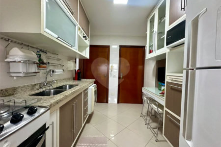 Apartamento à venda com 3 quartos, sendo 1 suíte, em Santa Teresinha, São Paulo, SP