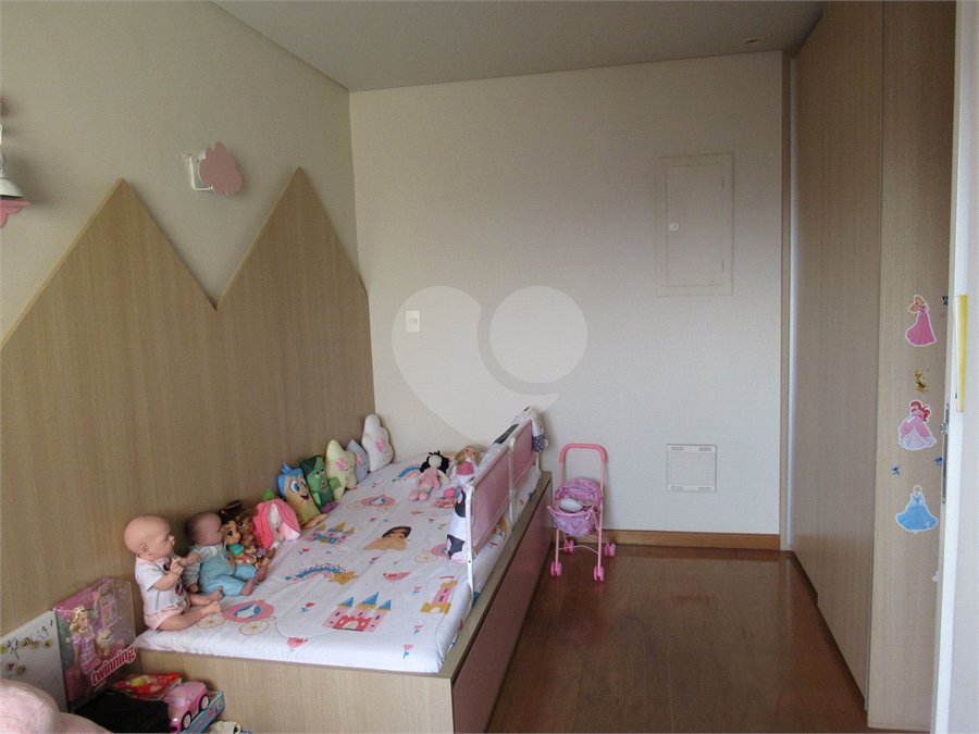 Apartamento para alugar com 3 suítes em Santana, São Paulo, SP