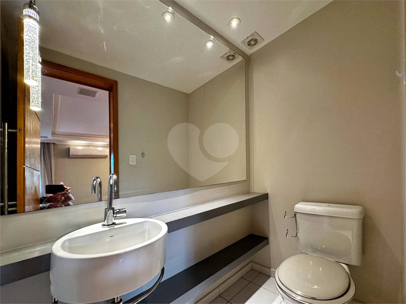 Apartamento à venda com 2 suítes em Barra Funda, São Paulo, SP