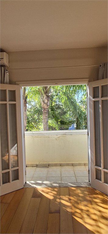 Casa à venda ou para alugar com 3 suítes no condomínio Jardim Theodora, Itu - SP