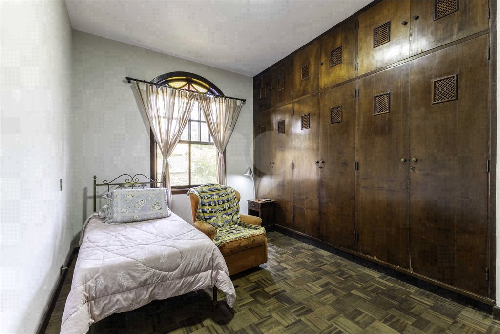 Casa à venda ou para alugar com 4 quartos, sendo 2 suítes, em Jardim Leonor, São Paulo, SP