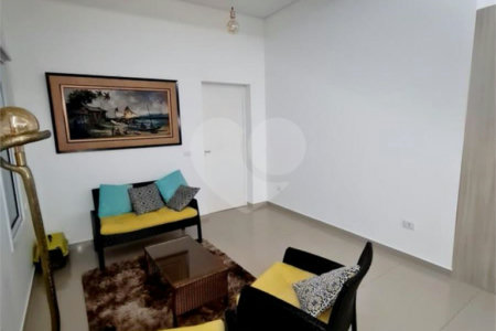 Casa à venda com 3 quartos, sendo 1 suíte, no condomínio Vale da Santa Fé, Vinhedo - SP