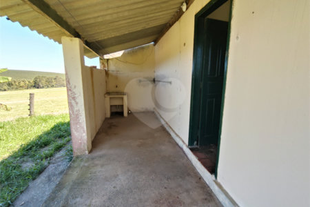 Fazenda para alugar com 3 quartos em Vila Santana, Itapetininga, SP