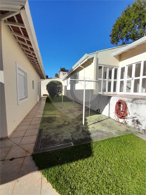 Casa à venda com 5 quartos, sendo 3 suítes,  no condomínio Estância Marambaia, Vinhedo - SP