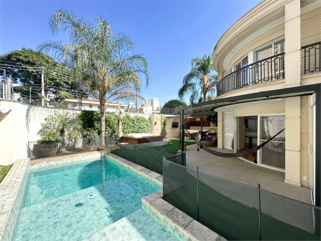 Casa à venda com 4 suítes no condomínio Quadra Real Campo Belo, São Paulo - SP