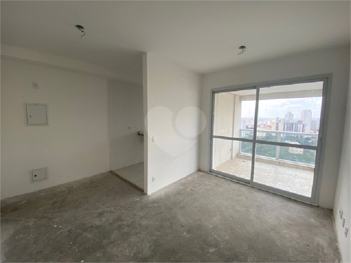 EXCELENTE APARTAMENTO NA ACLIMAÇÃO