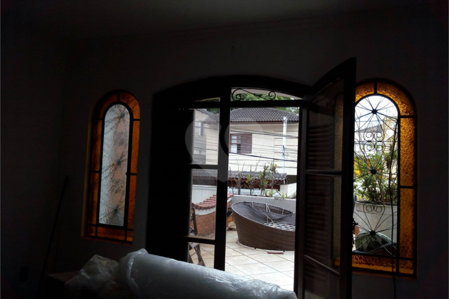 Sobrado à venda com 2 quartos em Tremembé, São Paulo, SP