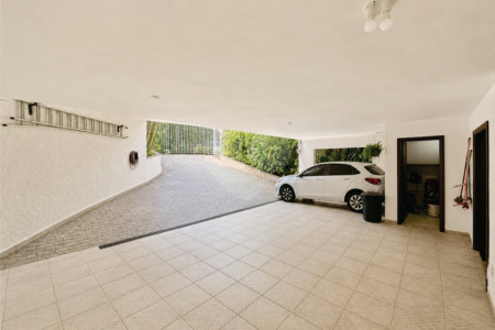 Casa à venda com 5 quartos, sendo 4 suítes, em Parque dos Príncipes, São Paulo, SP