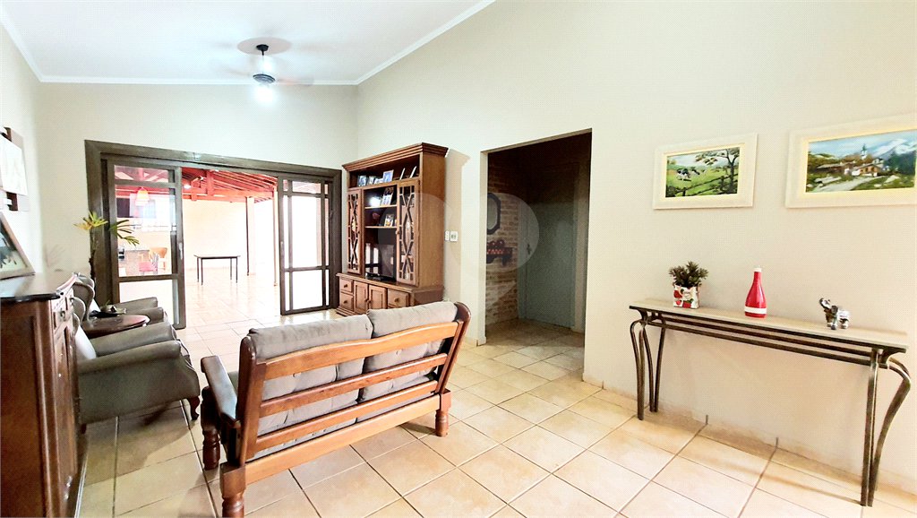 Casa de Vila à venda com 2 quartos, sendo 1 suíte,  em Residencial e Comercial Palmares, Ribeirão Preto, SP