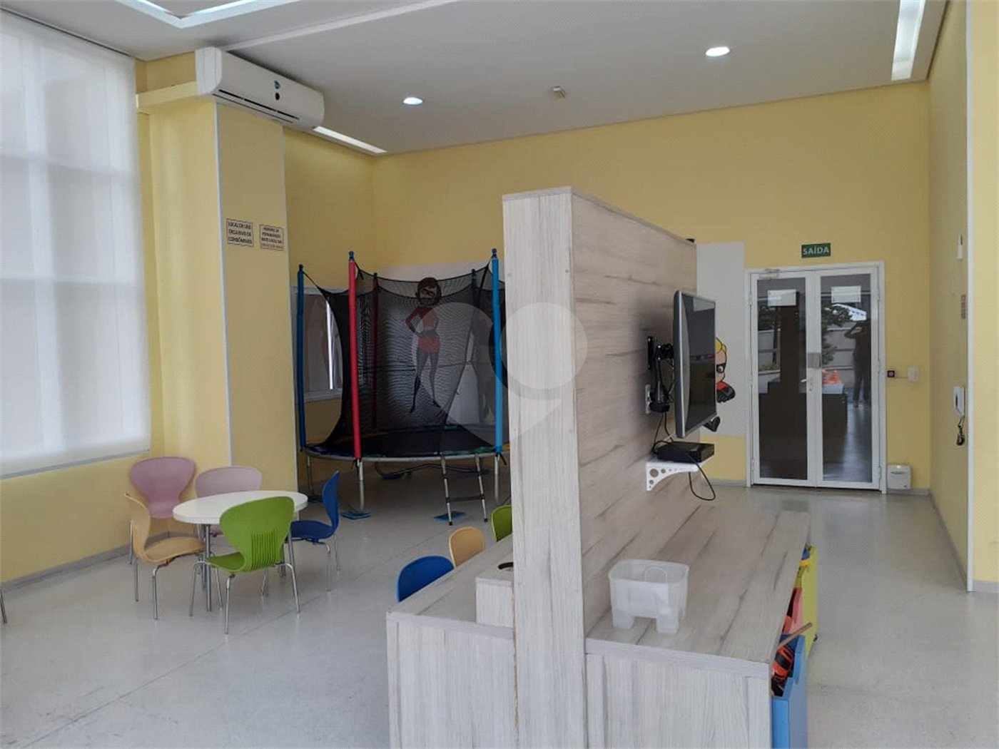 Apartamento à venda com 3 quartos, sendo 1 suíte,  em Vila Leonor, São Paulo, SP