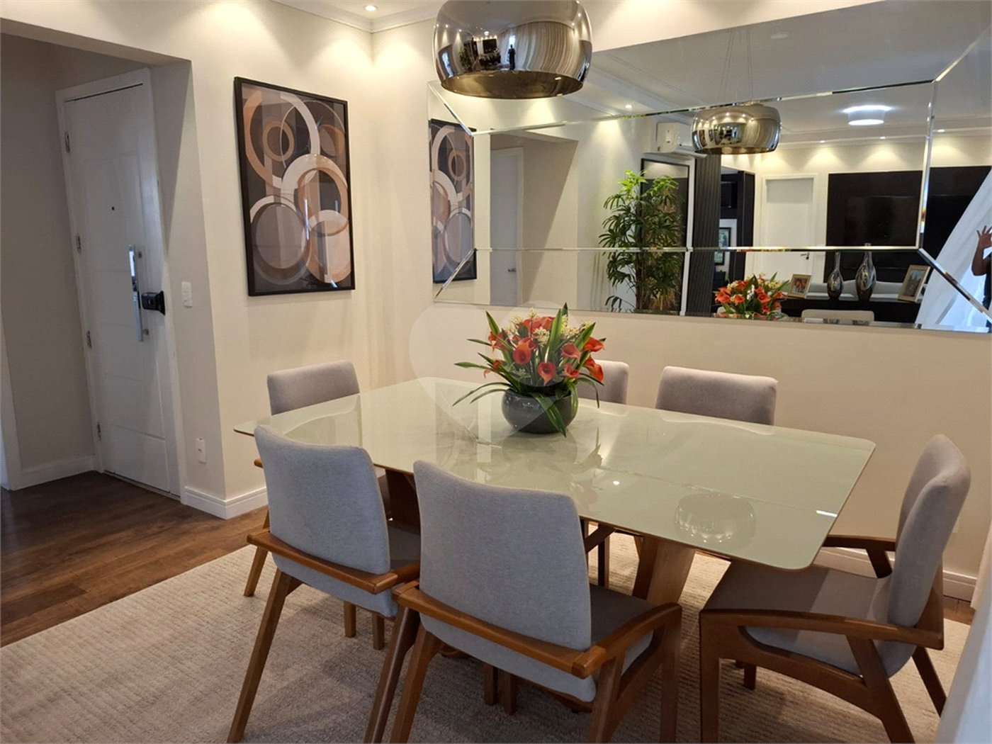 Apartamento à venda com 3 suítes em Barra Funda, São Paulo, SP