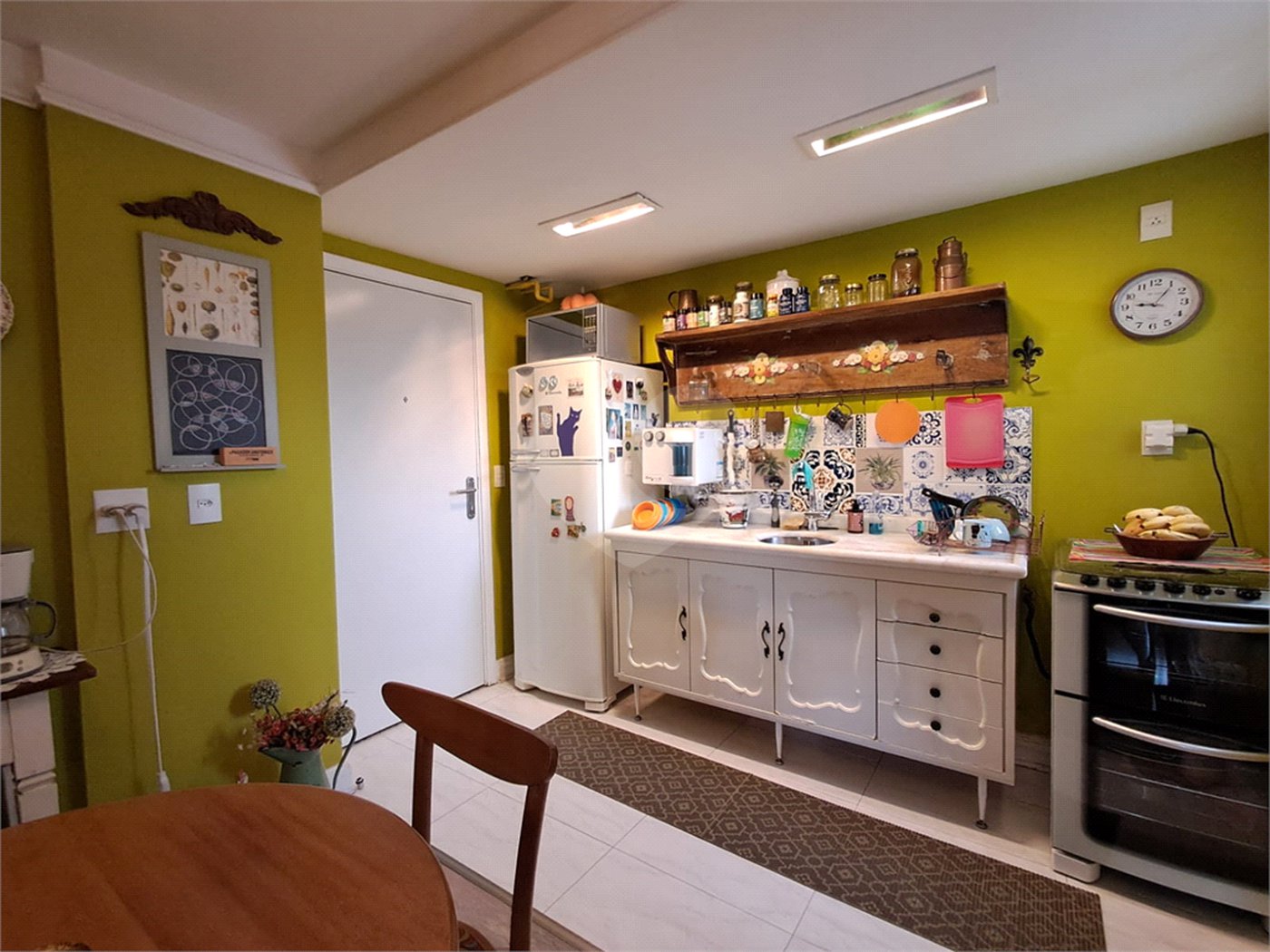 Apartamento à venda com 2 suítes em Vila Romana, São Paulo, SP