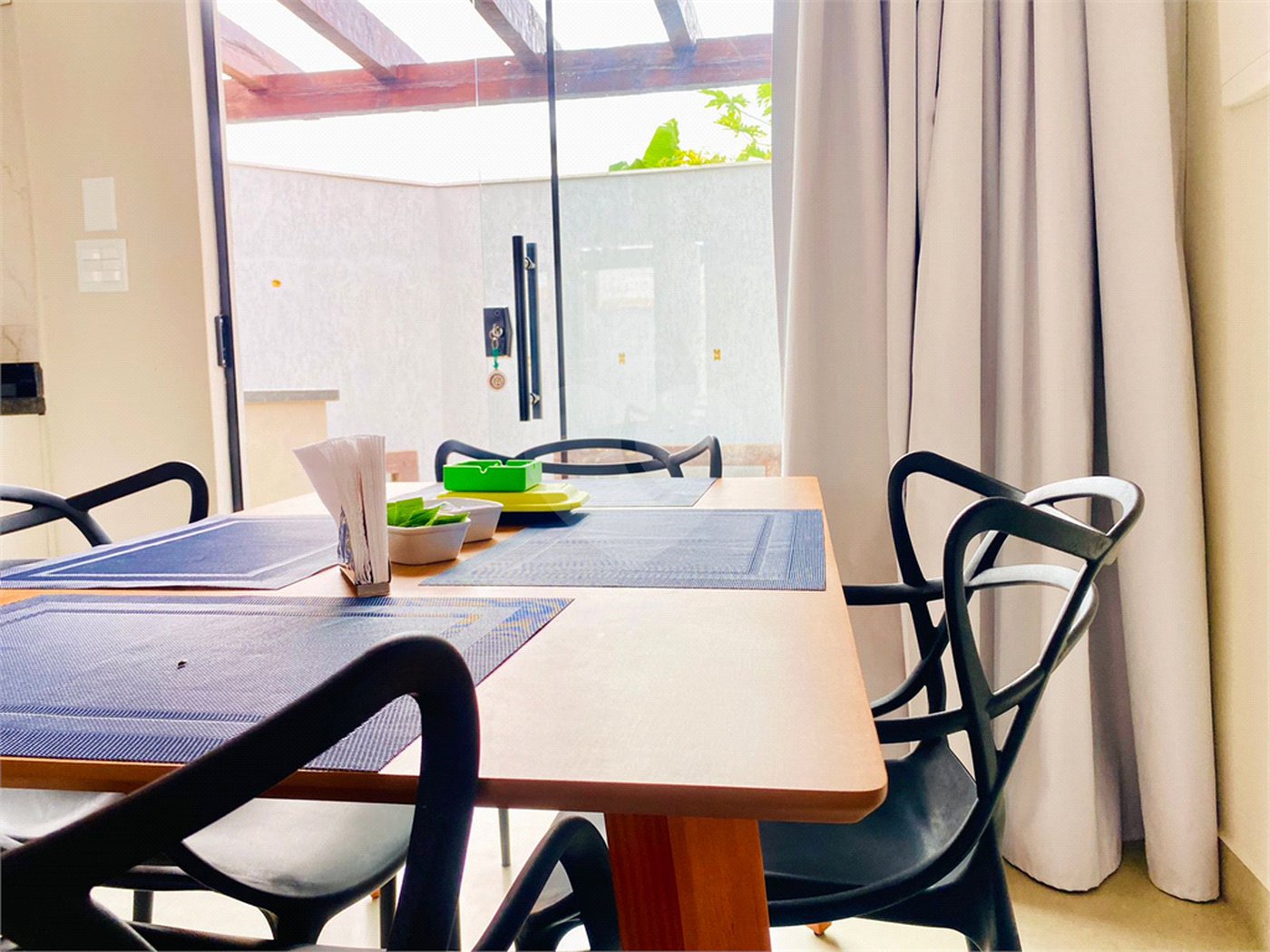 Casa à venda com 2 quartos, sendo 1 suíte,  em São José, Armação dos Búzios, RJ