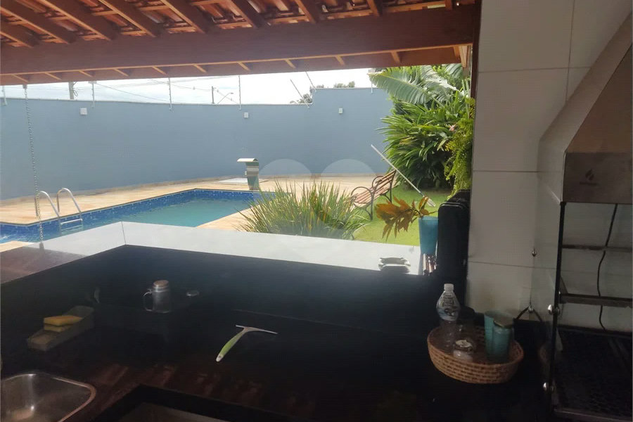 Casa à Venda | Campos do Conde | Piracicaba/SP - SOBRADO DE ESQUINA | 3 QUARTOS | 2 SUÍTES | PISCINA