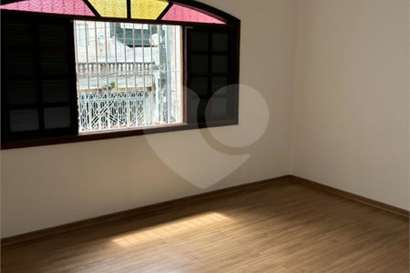 Sobrado à venda com 3 quartos em Jardim Lourdes (zona Sul), São Paulo, SP